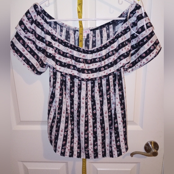 Women's a'gaci top black and white stripe floral blouse - Picture 1 of 4